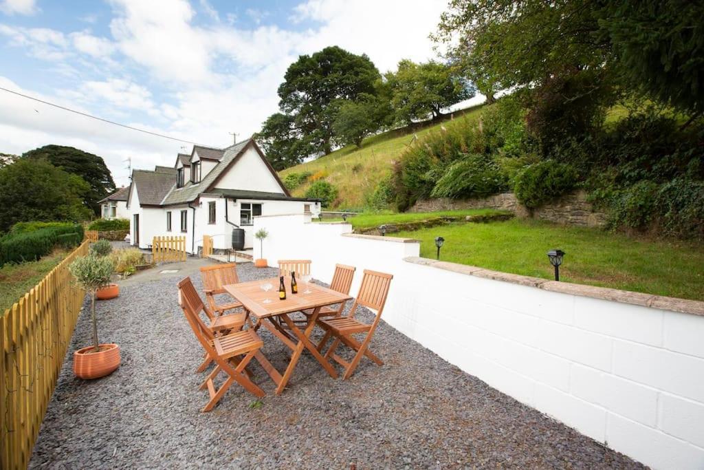 Hillside Cottage, Countryside Views Near Llangollen Corwen Exterior photo